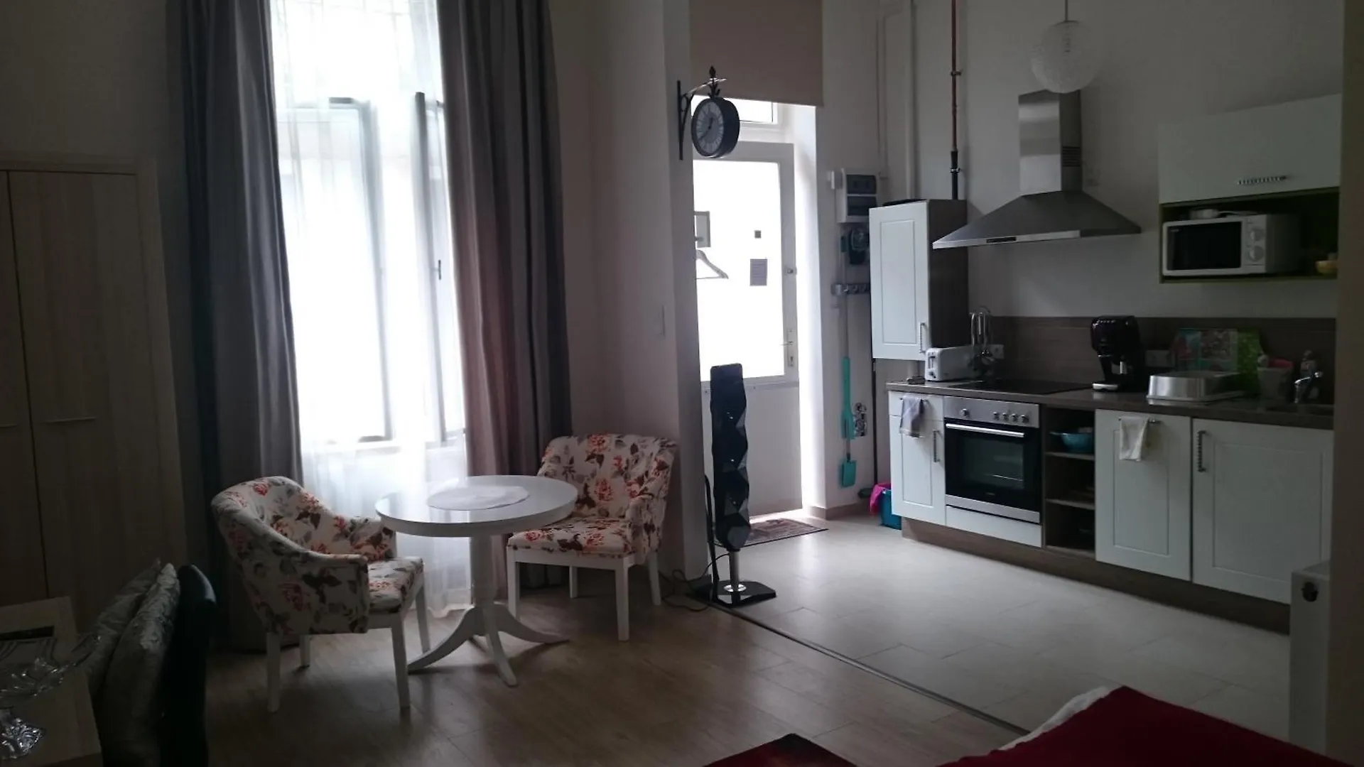 Budapest City Apartments For Groups